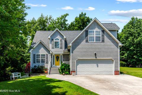 902 Charleston Place Sneads Ferry NC 28460