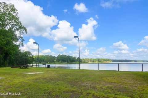 Tiny photo for 902 Charleston Place, Sneads Ferry, NC 28460 (MLS # 100539843)