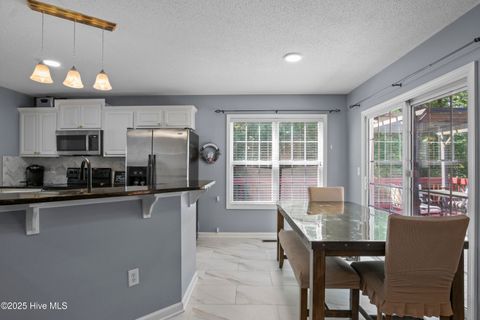 Tiny photo for 902 Charleston Place, Sneads Ferry, NC 28460 (MLS # 100539843)