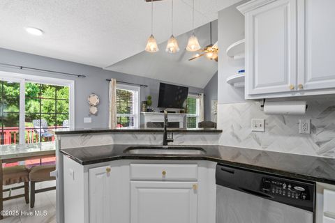 Tiny photo for 902 Charleston Place, Sneads Ferry, NC 28460 (MLS # 100539843)