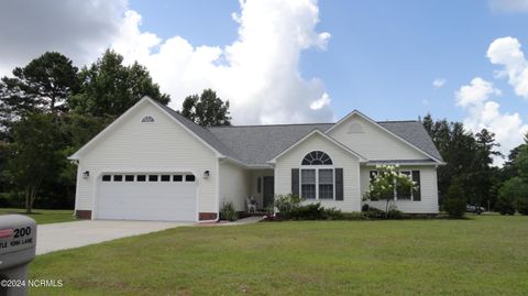 Single Family Residence in Havelock NC 200 Little John Lane.jpg