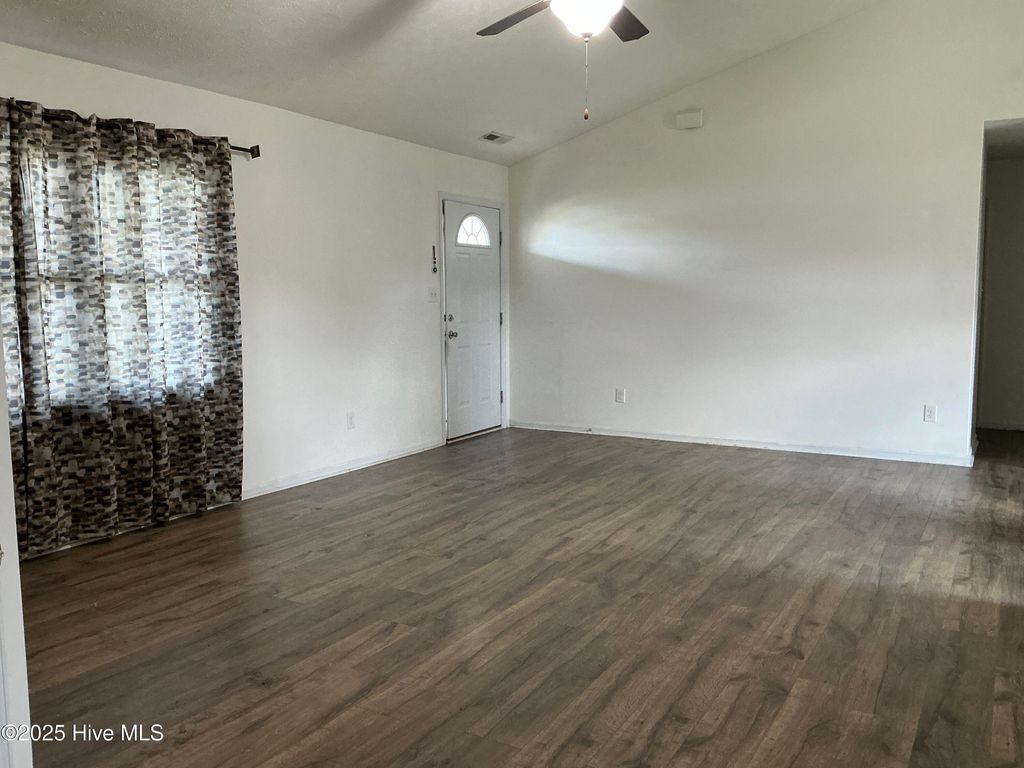 Photo of 302 Brigham Court, Jacksonville, NC 28540 (MLS # 100523026)