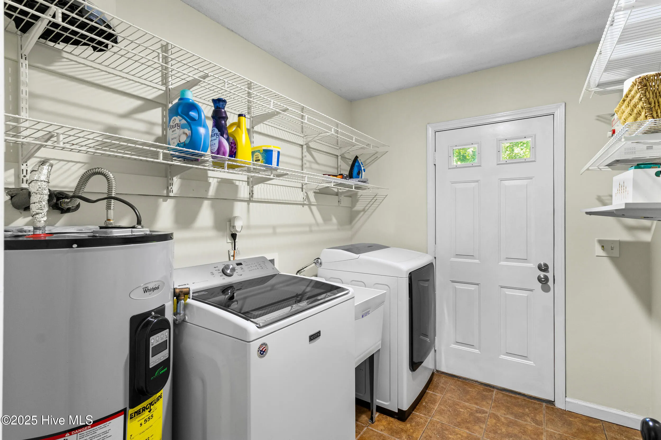 Castle Hayne, North Carolina 28429, United States, 3 Bedrooms Bedrooms, ,2 BathroomsBathrooms,Residential,Pending,120348