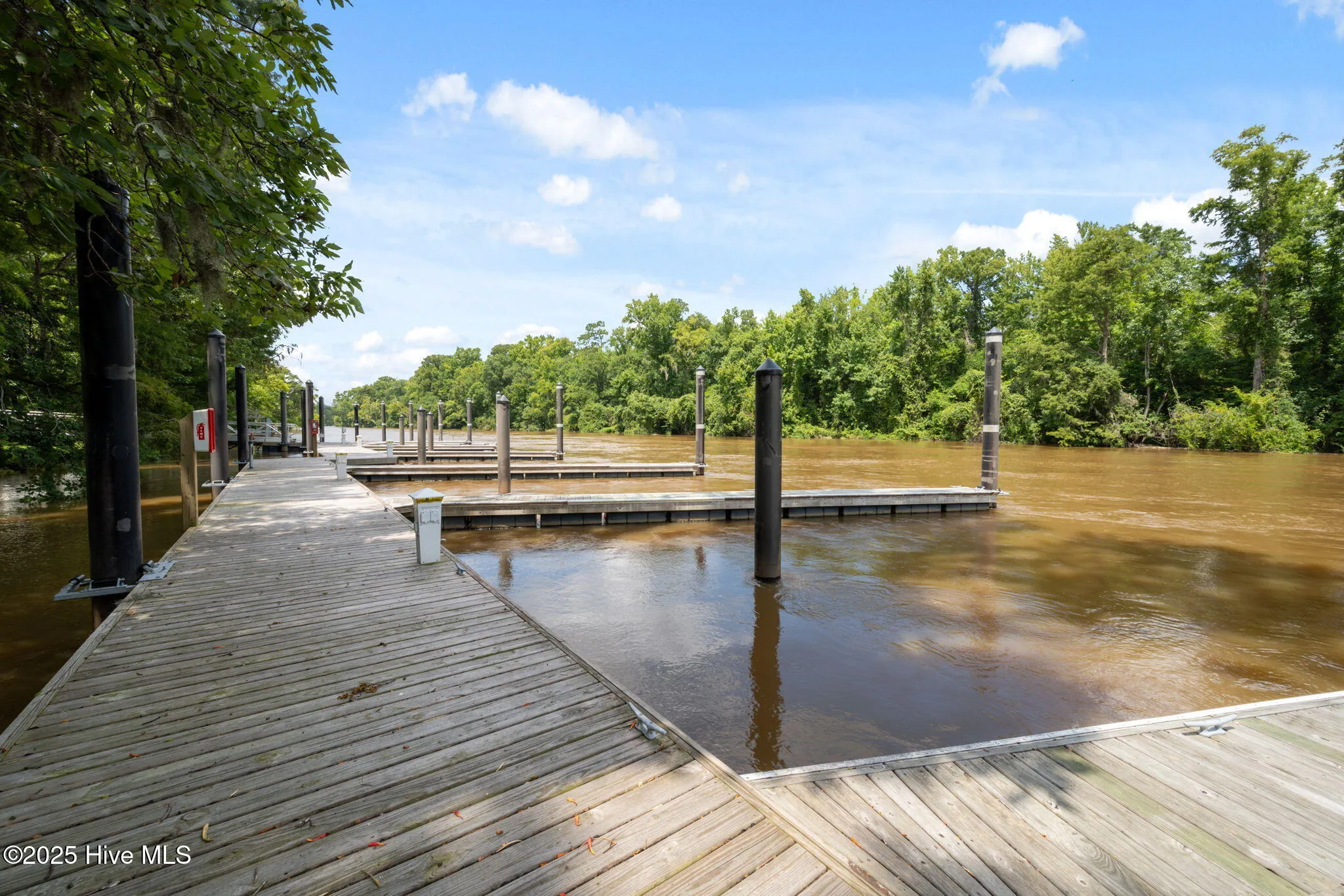 Leland, North Carolina 28451, United States, 4 Bedrooms Bedrooms, ,3 BathroomsBathrooms,Residential,Active,179338