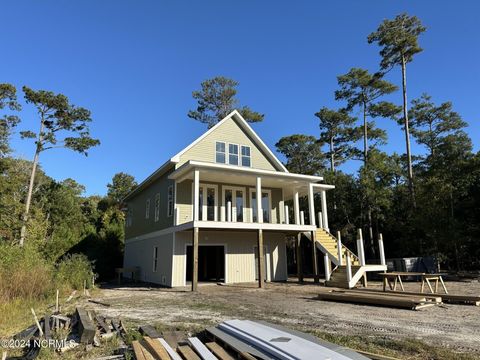 A home in Sneads Ferry