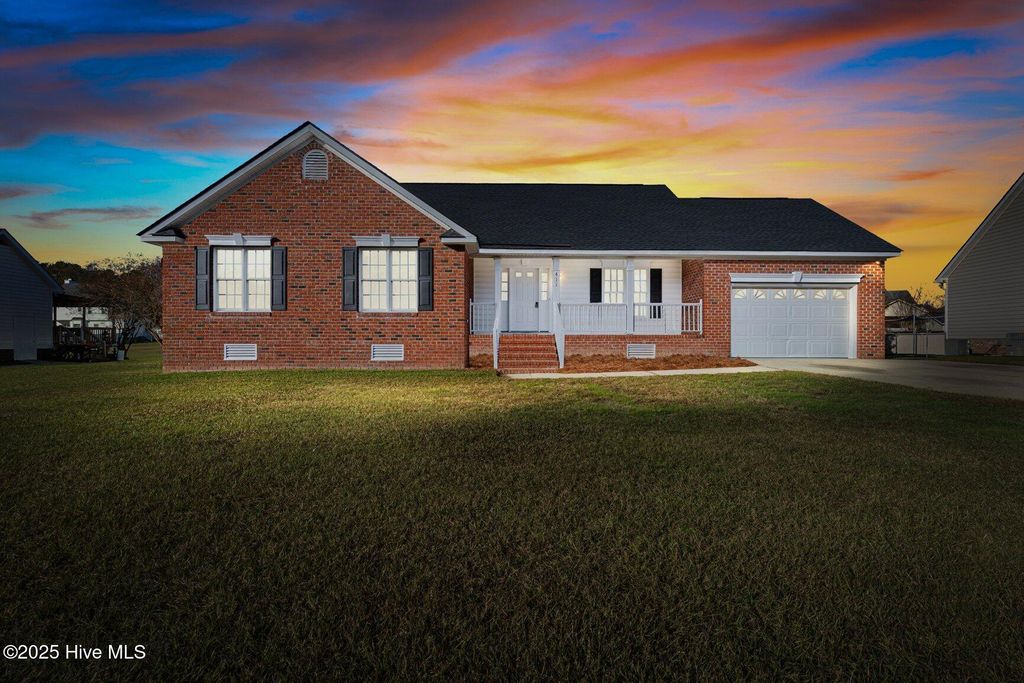 Photo of 411 Woodfield Drive, Nashville, NC 27856 (MLS # 100541004)