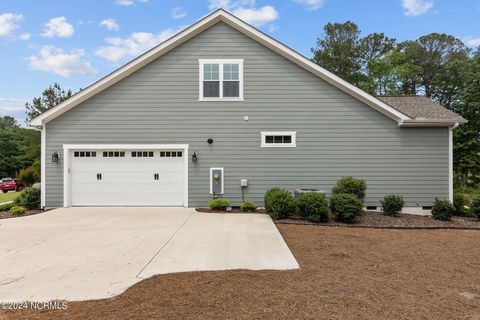 Single Family Residence in West End NC 222 Finch Gate Drive 39.jpg