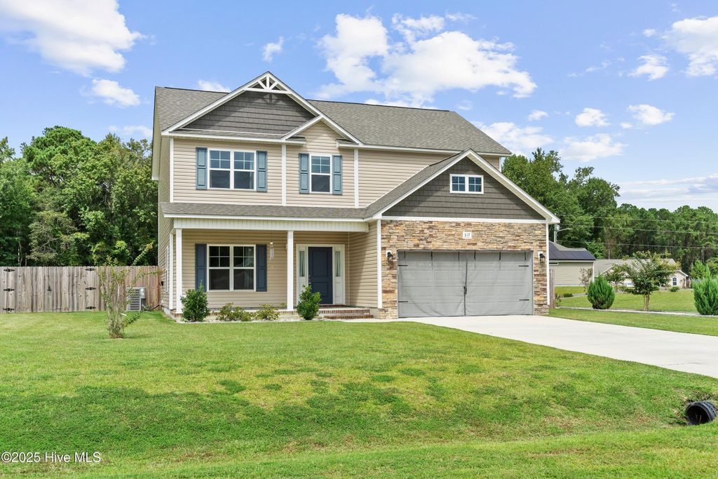 Photo of 317 James Hedrick Court, Jacksonville, NC 28540 (MLS # 100530674)