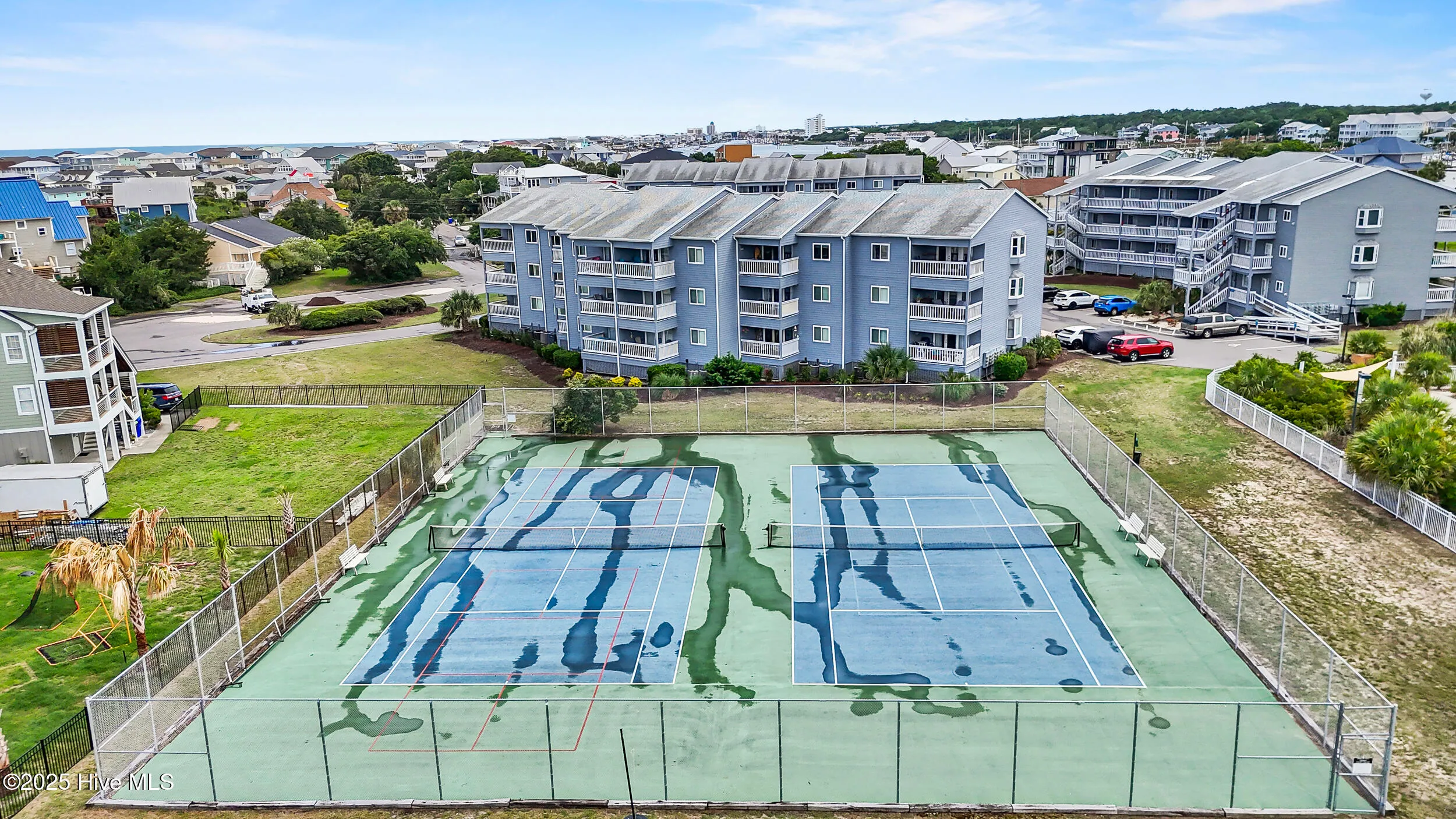 Carolina Beach, North Carolina 28428, United States, 2 Bedrooms Bedrooms, ,2 BathroomsBathrooms,Residential,Active,167028