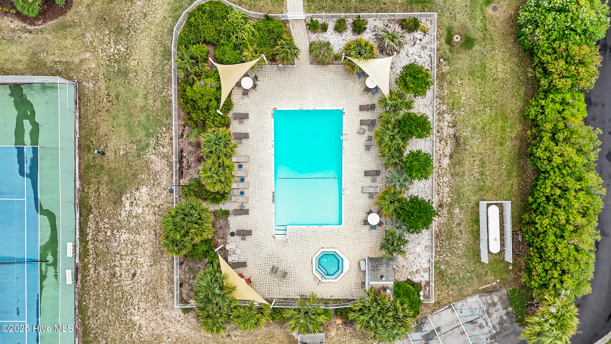 Carolina Beach, North Carolina 28428, United States, 2 Bedrooms Bedrooms, ,2 BathroomsBathrooms,Residential,Active,167028