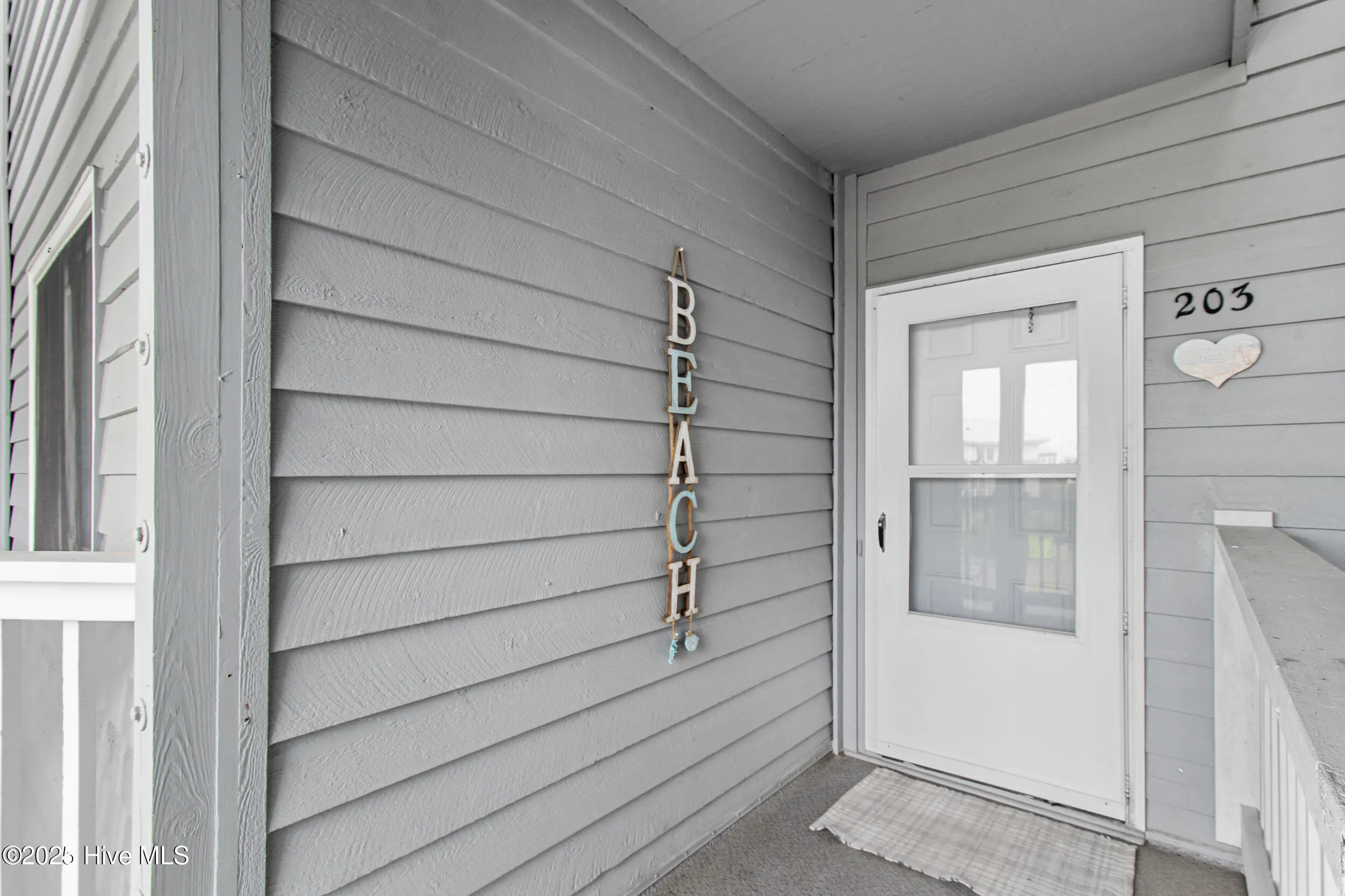 Carolina Beach, North Carolina 28428, United States, 2 Bedrooms Bedrooms, ,2 BathroomsBathrooms,Residential,Active,167028