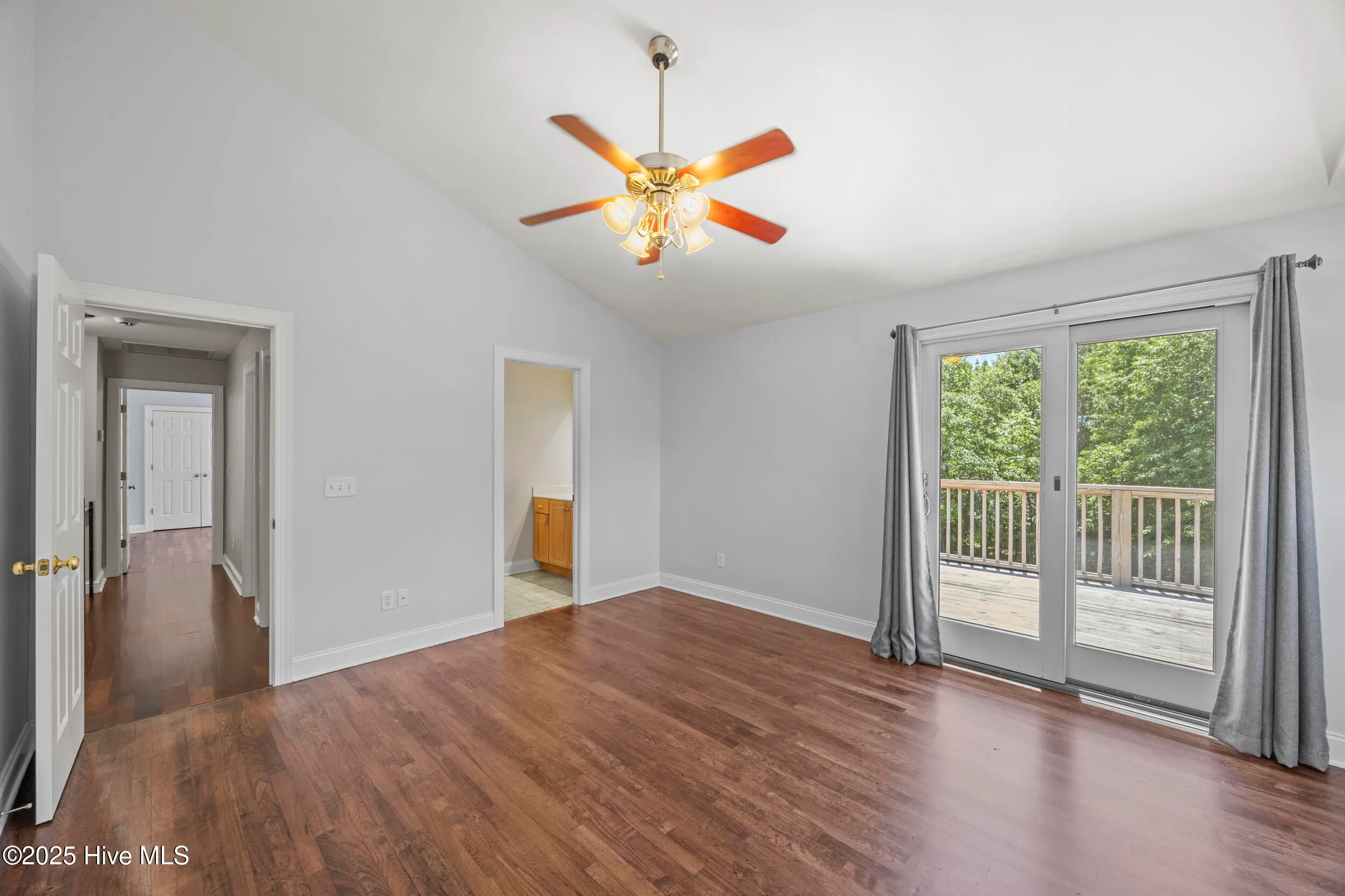 Hampstead, North Carolina 28443, United States, 4 Bedrooms Bedrooms, ,4 BathroomsBathrooms,Residential,Active,173487