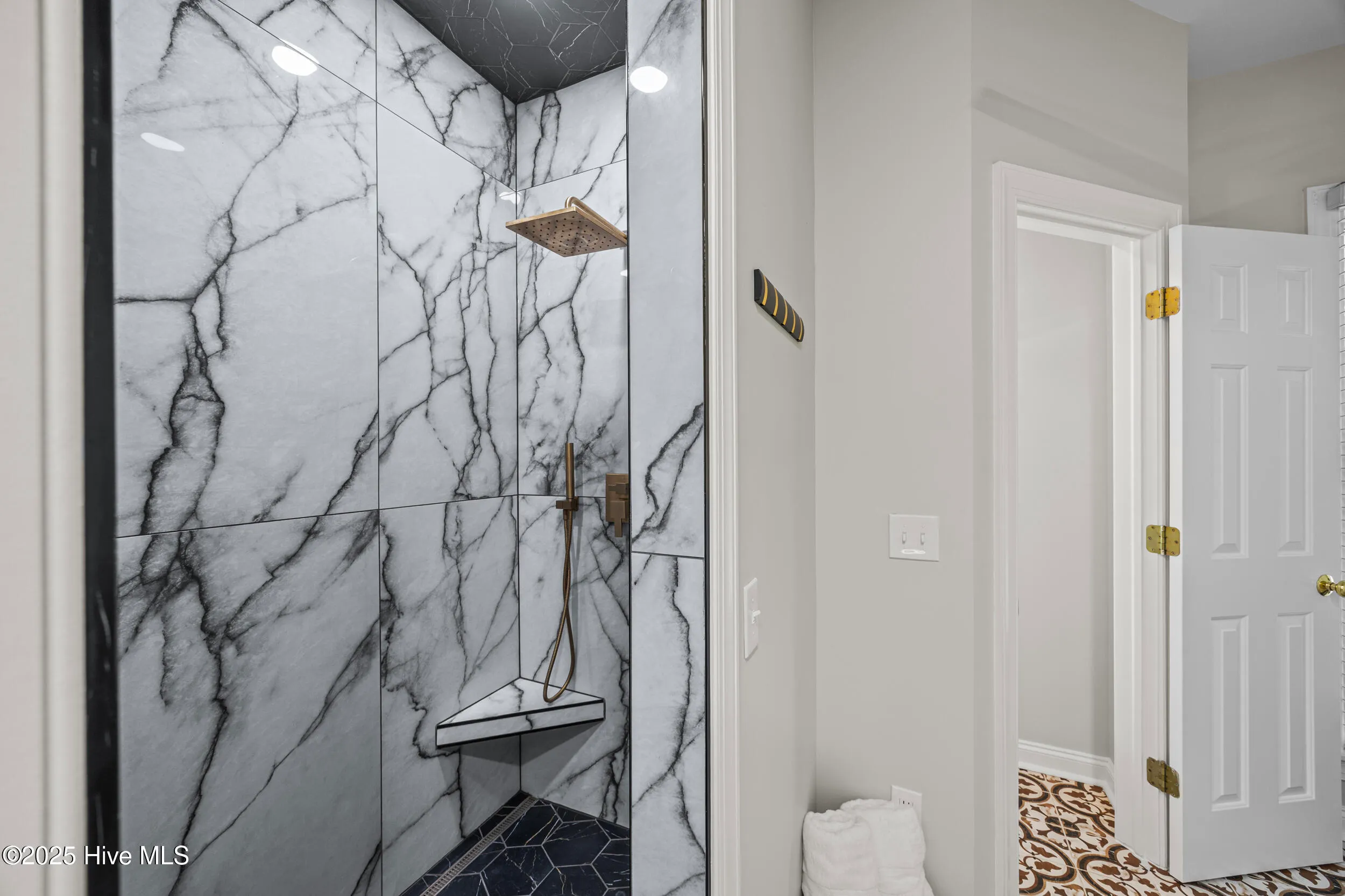 Hampstead, North Carolina 28443, United States, 4 Bedrooms Bedrooms, ,4 BathroomsBathrooms,Residential,Active,173487