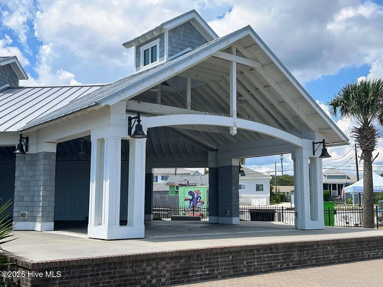 Carolina Beach, North Carolina 28428, United States, 2 Bedrooms Bedrooms, ,2 BathroomsBathrooms,Residential,Active,197608