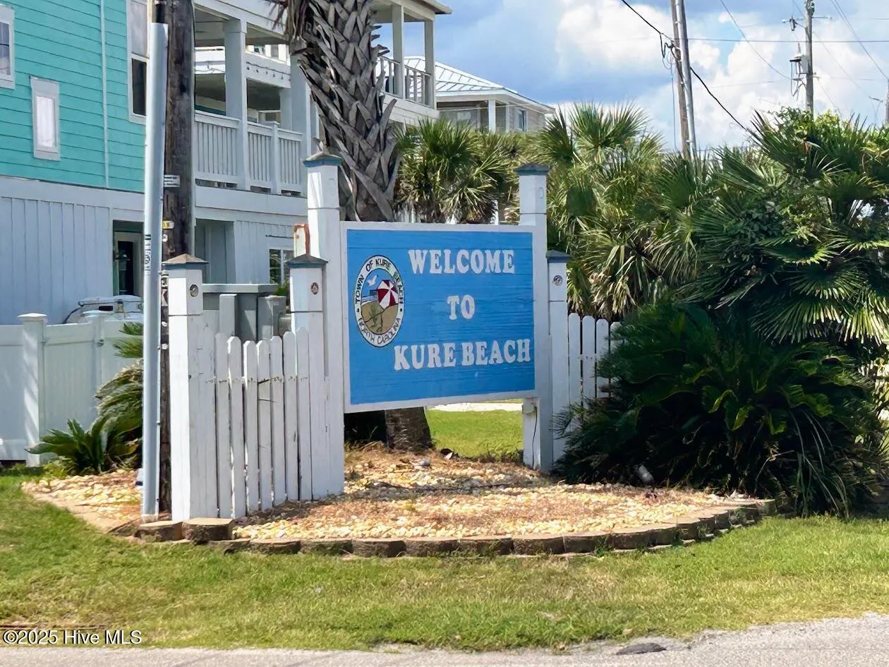 Carolina Beach, North Carolina 28428, United States, 2 Bedrooms Bedrooms, ,2 BathroomsBathrooms,Residential,Active,197608