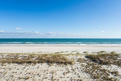 A home in Topsail Beach