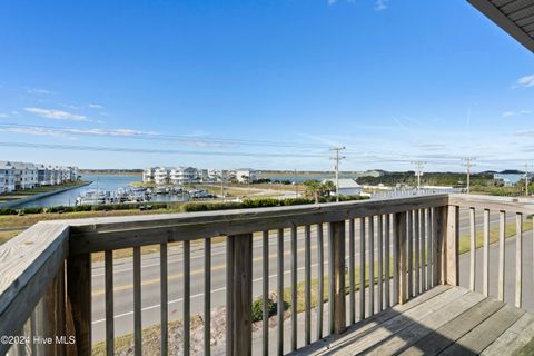 A home in Topsail Beach