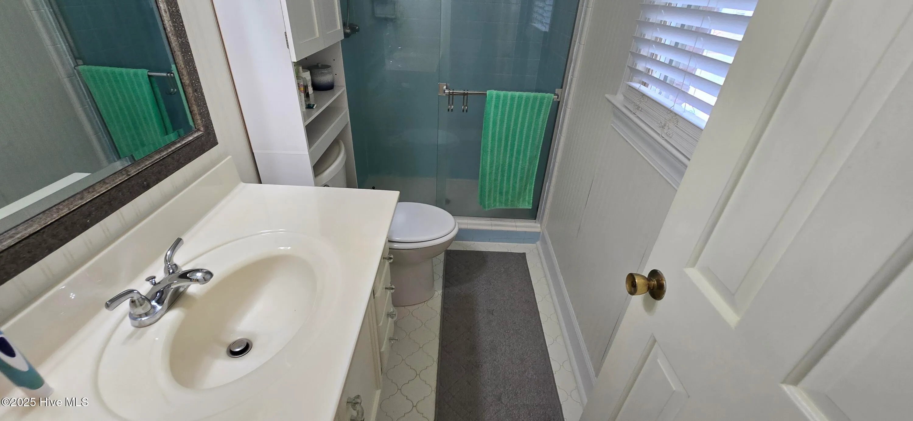 Greenville, North Carolina 27858, United States, 3 Bedrooms Bedrooms, ,2 BathroomsBathrooms,Residential,Pending,106251