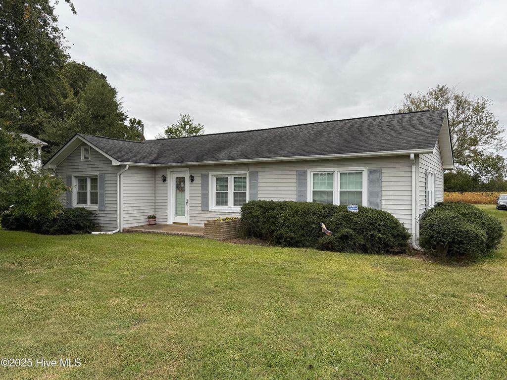 Photo of 1148 Old Smith Chapel Road, Mount Olive, NC 28365 (MLS # 100536283)