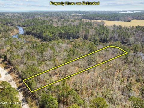 Photo of 314 Clearview Drive, Holly Ridge, NC 28445 (MLS # 100536843) Photo of 314 Clearview Drive, Holly Ridge, NC 28445 (MLS # 100536843)