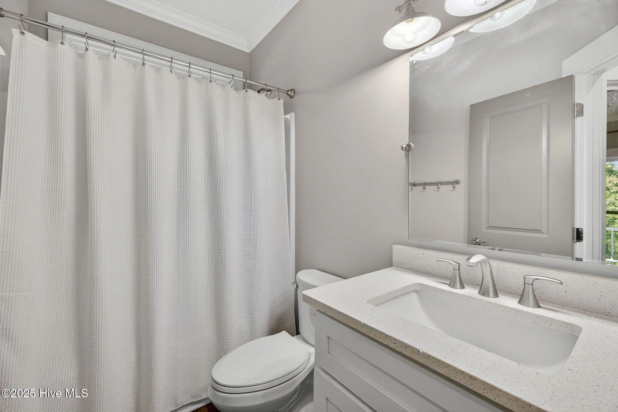 Rocky Point, North Carolina 28457, United States, 3 Bedrooms Bedrooms, ,2 BathroomsBathrooms,Residential,Active,230220