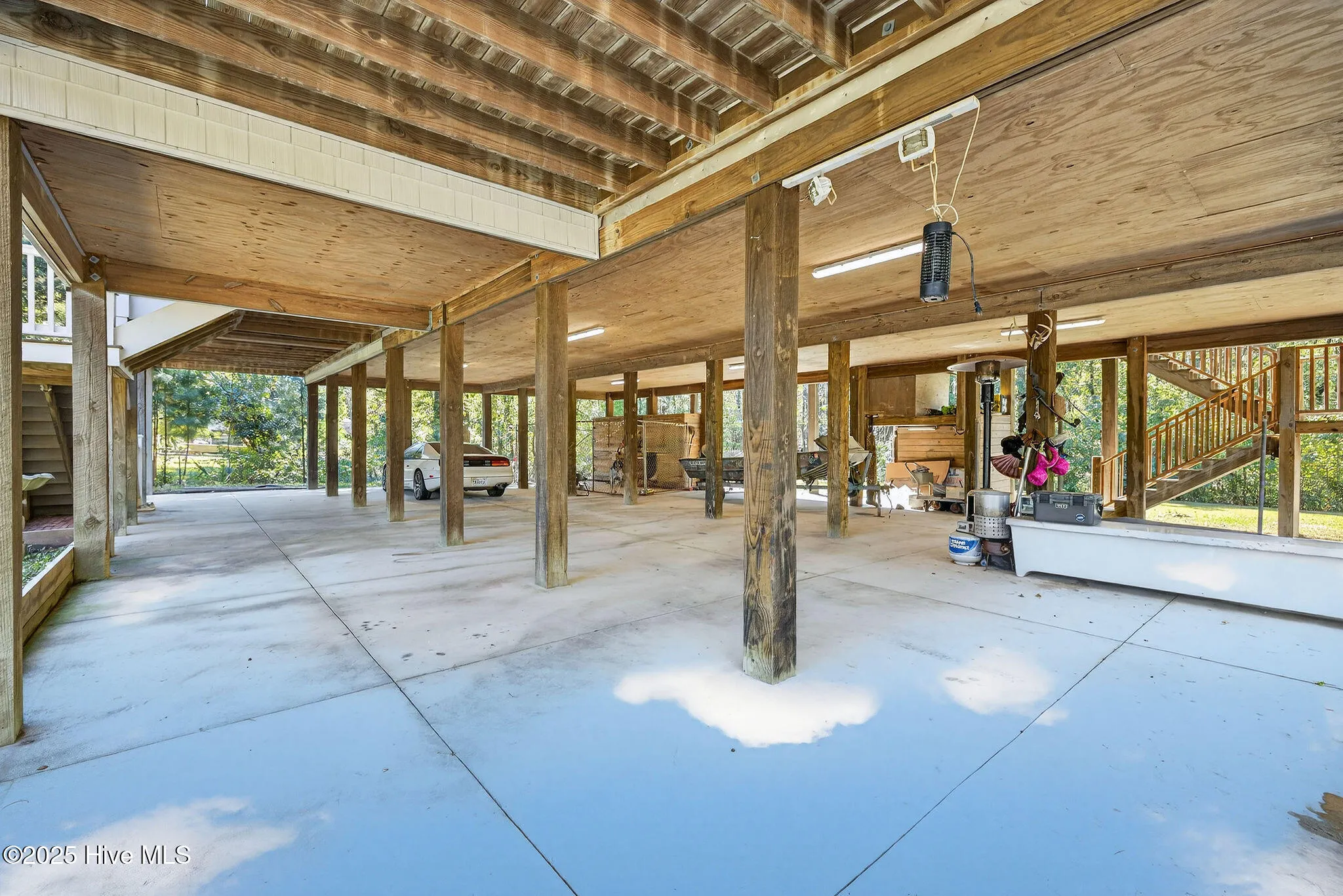 Rocky Point, North Carolina 28457, United States, 3 Bedrooms Bedrooms, ,2 BathroomsBathrooms,Residential,Active,230220