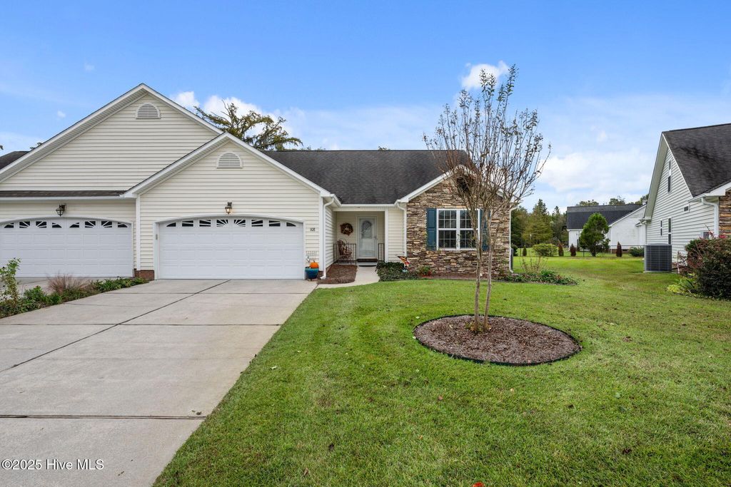 Photo of 108 Jordan Drive, New Bern, NC 28562 (MLS # 100535629)