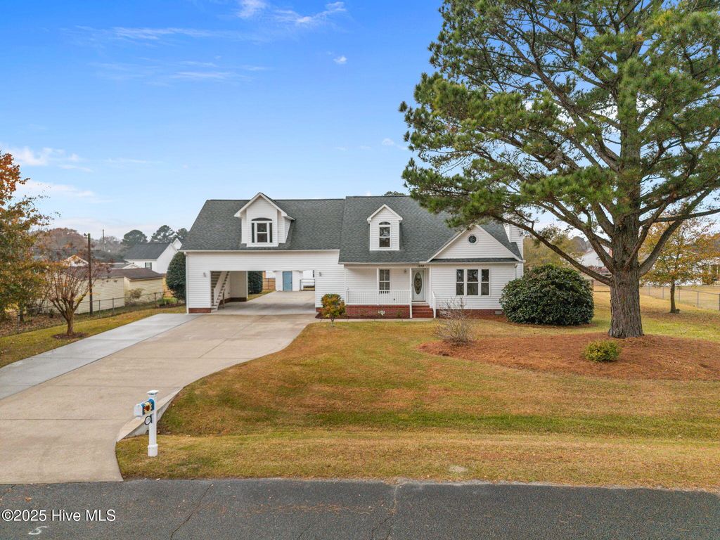 Photo of 1370 Hope Drive, Greenville, NC 27858 (MLS # 100542905)
