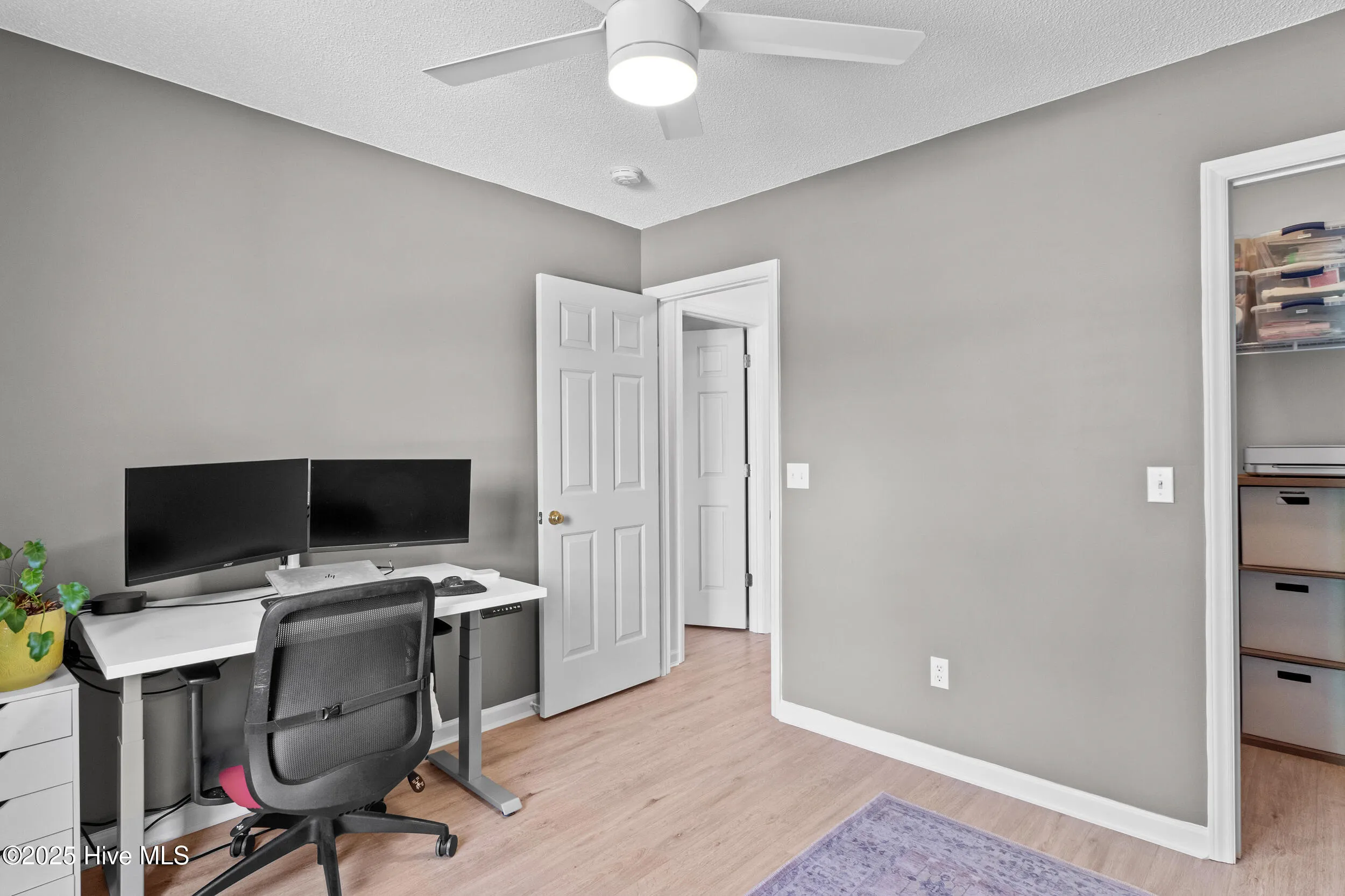 Wilmington, North Carolina 28411, United States, 3 Bedrooms Bedrooms, ,2 BathroomsBathrooms,Residential,Pending,136138