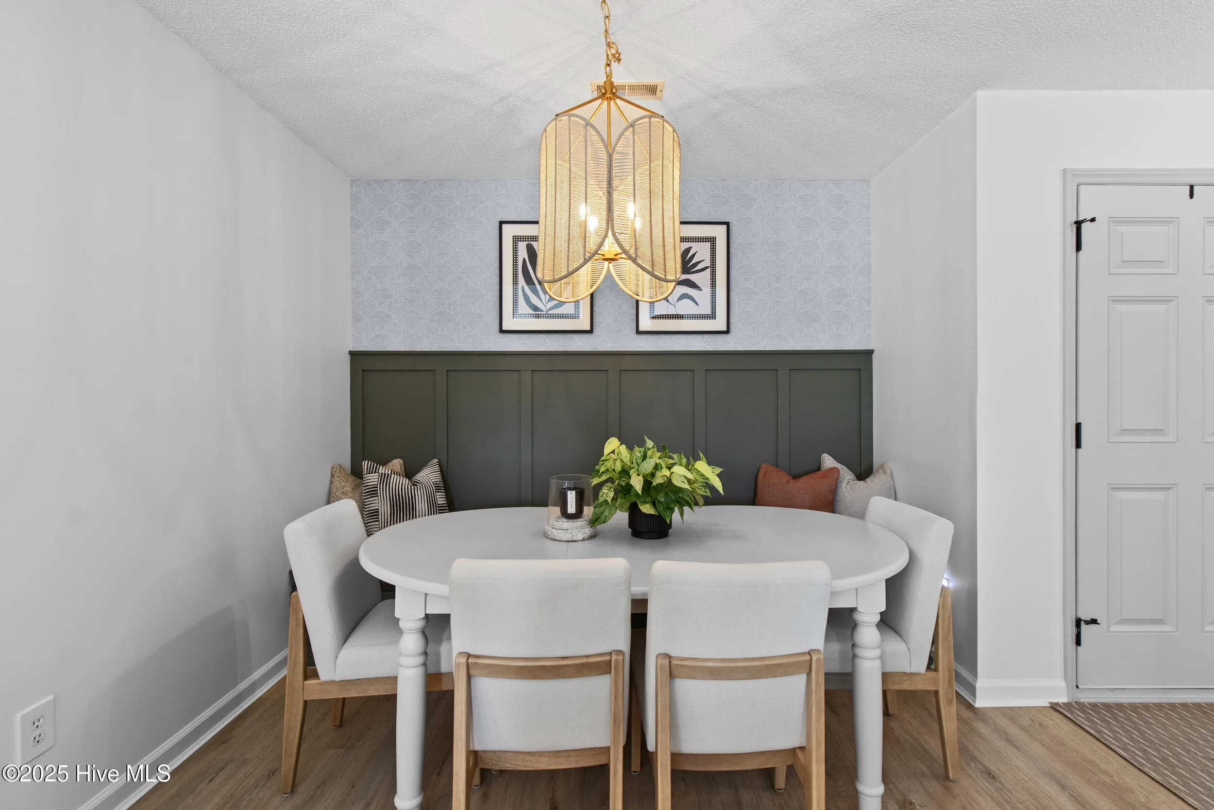 Wilmington, North Carolina 28411, United States, 3 Bedrooms Bedrooms, ,2 BathroomsBathrooms,Residential,Pending,136138