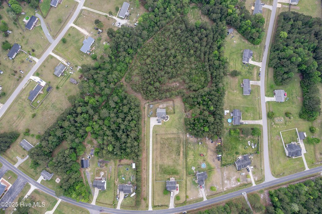 Photo of 235 Scott Jenkins Road, Jacksonville, NC 28540 (MLS # 100506268)