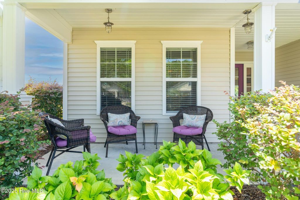 Photo of 4231 Cherry Laurel Drive SE, Southport, NC 28461 (MLS # 100517230)