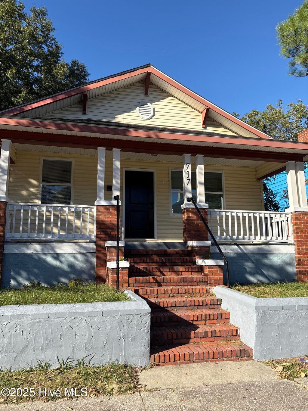 Photo of 717 Red Cross Street, Wilmington, NC 28401 (MLS # 100537713)