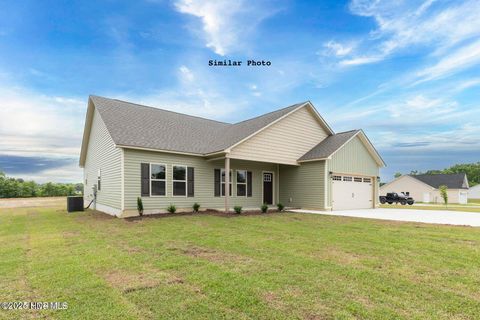 Tiny photo for 126 Brown Road, Jacksonville, NC 28540 (MLS # 100543010)