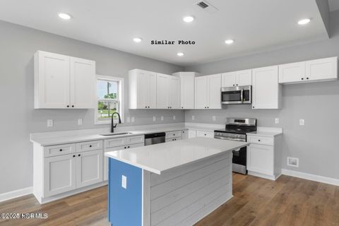 Tiny photo for 126 Brown Road, Jacksonville, NC 28540 (MLS # 100543010)