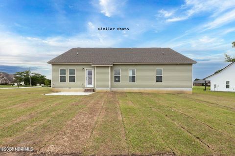 Tiny photo for 126 Brown Road, Jacksonville, NC 28540 (MLS # 100543010)