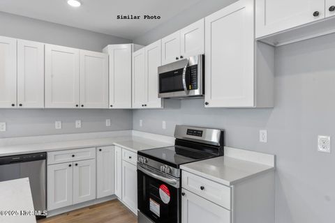 Tiny photo for 126 Brown Road, Jacksonville, NC 28540 (MLS # 100543010)