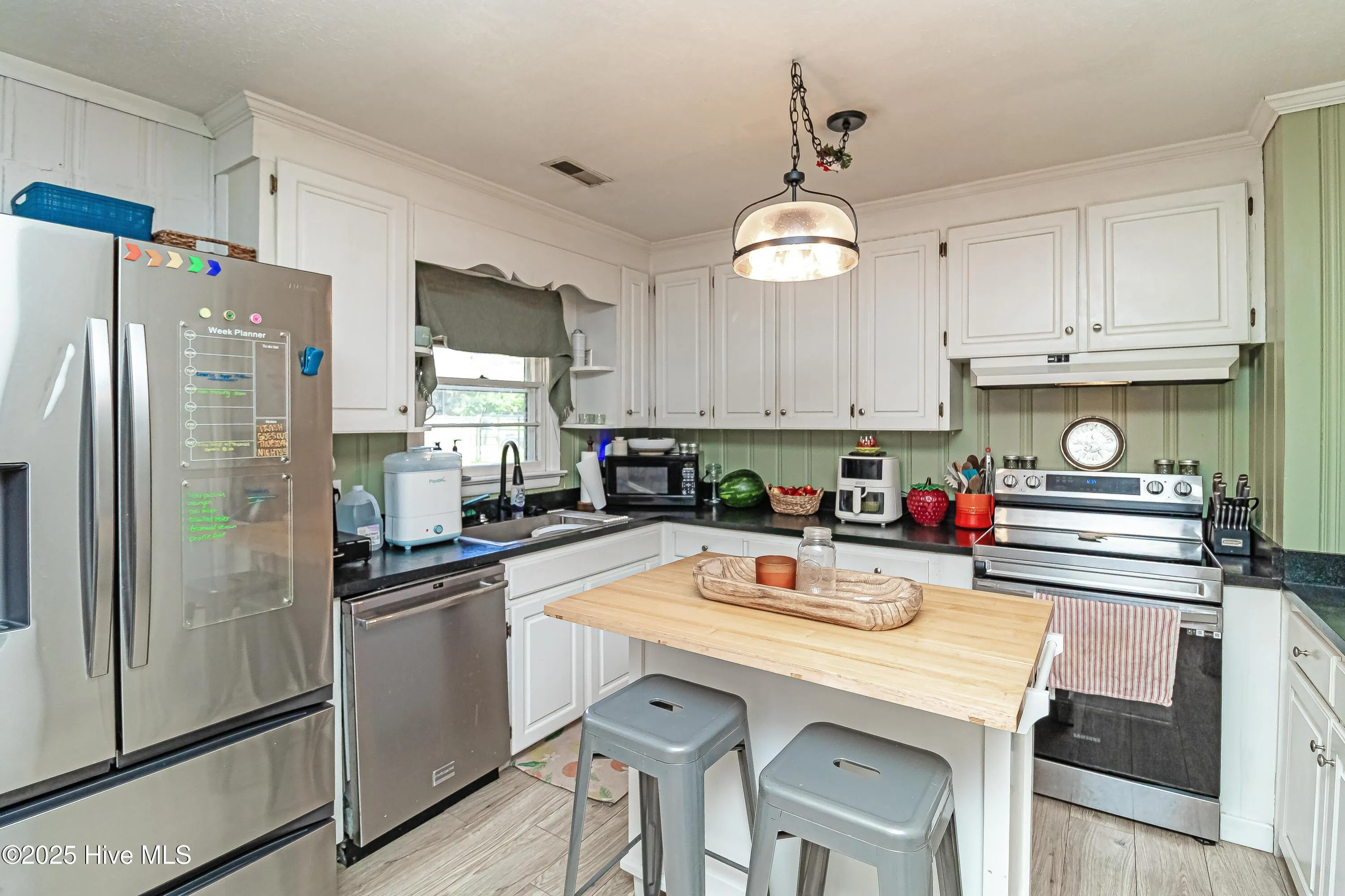 Goldsboro, North Carolina 27534, United States, 3 Bedrooms Bedrooms, ,2 BathroomsBathrooms,Residential,Active,163410