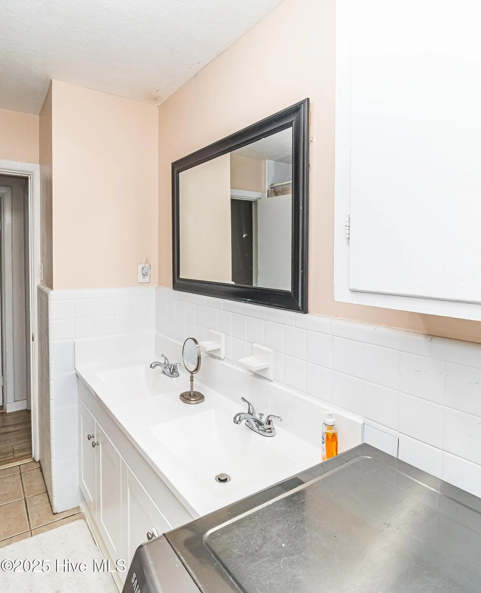 Goldsboro, North Carolina 27534, United States, 3 Bedrooms Bedrooms, ,2 BathroomsBathrooms,Residential,Active,163410