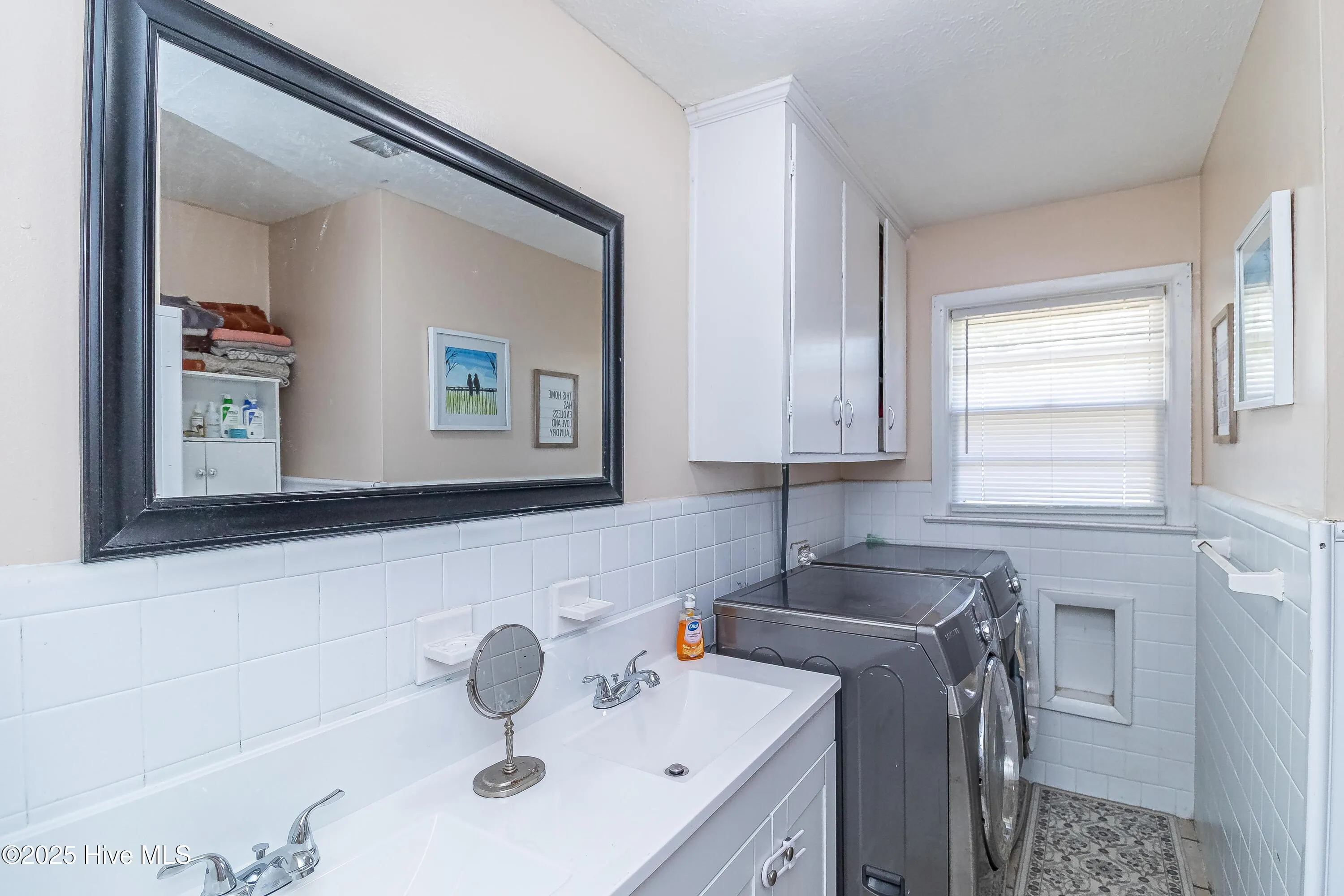 Goldsboro, North Carolina 27534, United States, 3 Bedrooms Bedrooms, ,2 BathroomsBathrooms,Residential,Active,163410