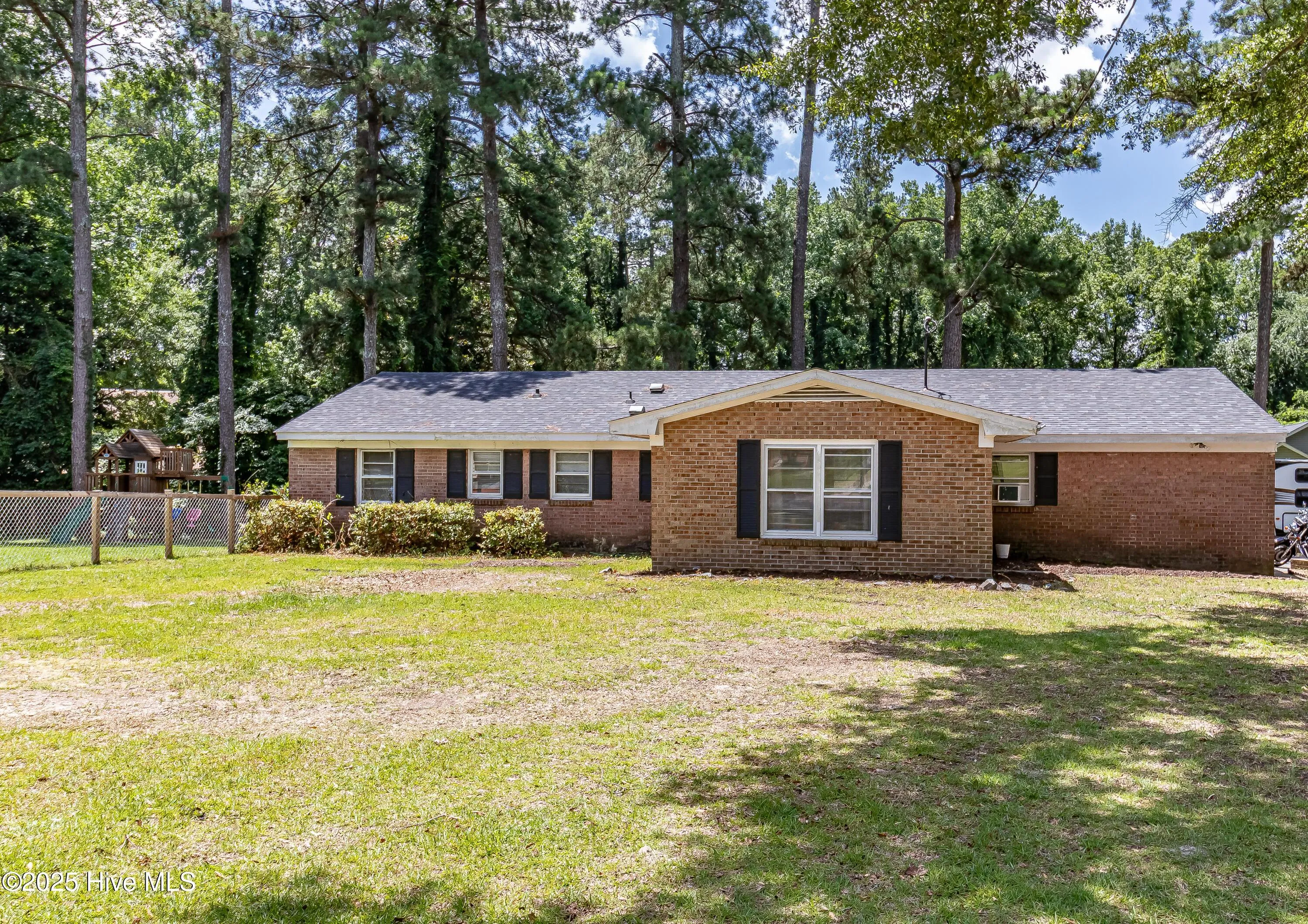 Goldsboro, North Carolina 27534, United States, 3 Bedrooms Bedrooms, ,2 BathroomsBathrooms,Residential,Active,163410