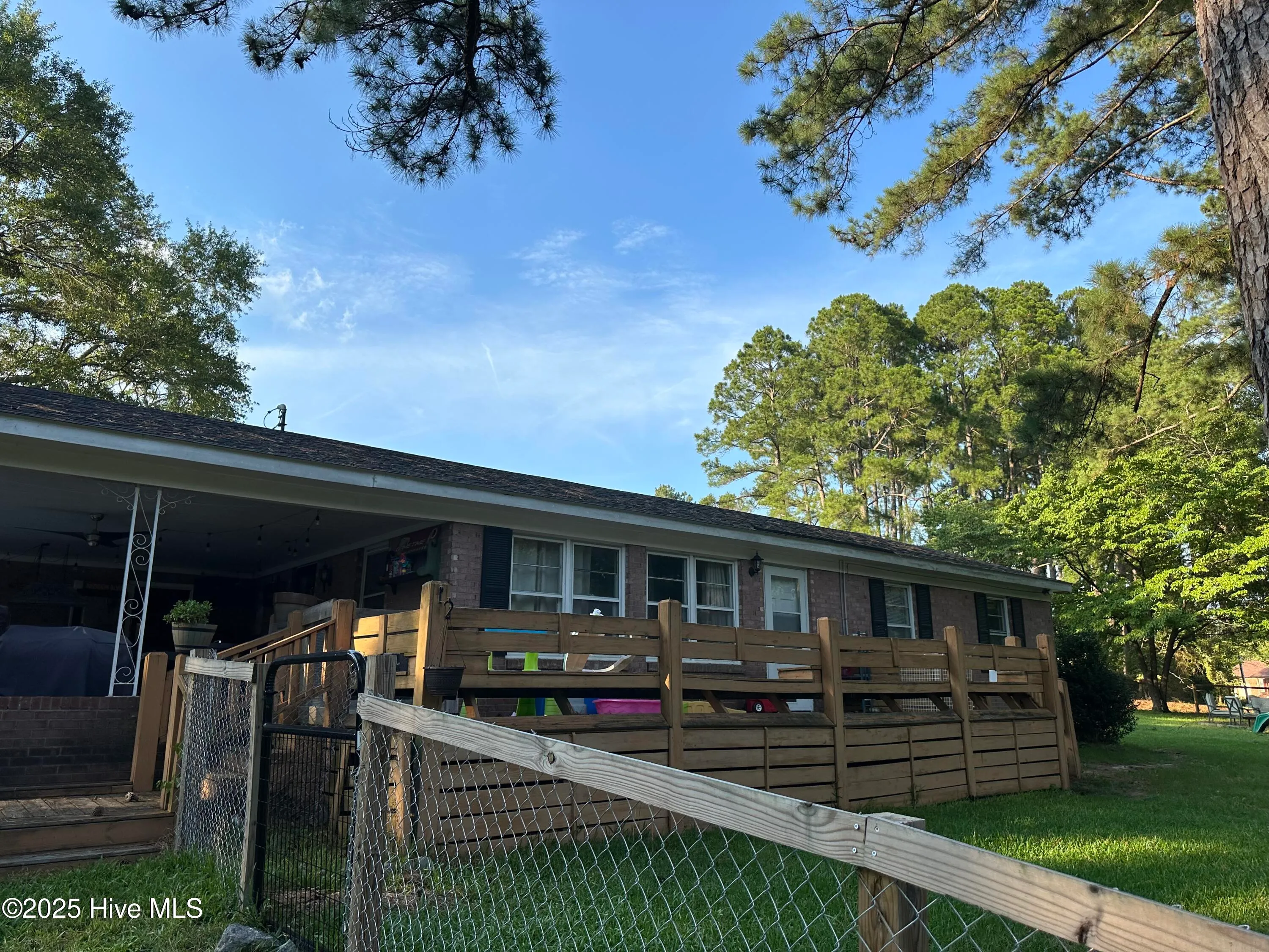 Goldsboro, North Carolina 27534, United States, 3 Bedrooms Bedrooms, ,2 BathroomsBathrooms,Residential,Active,163410