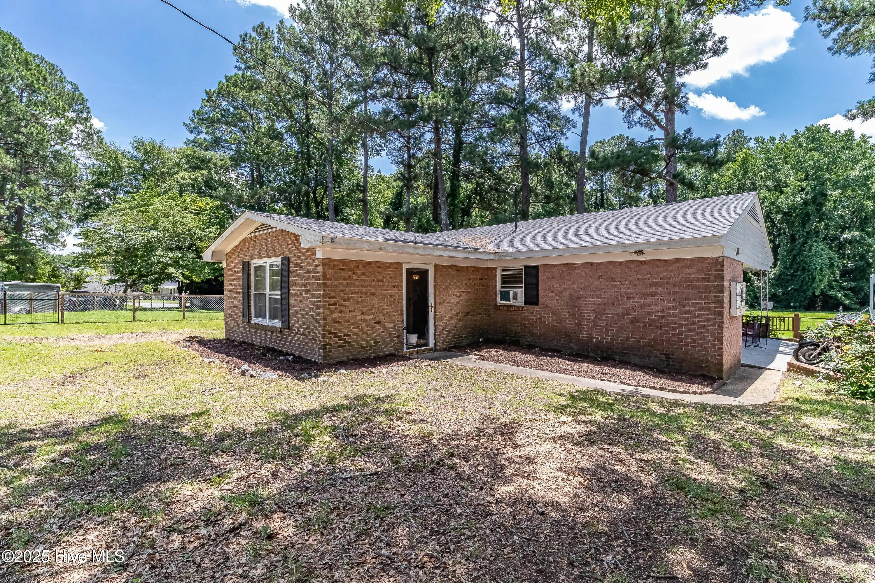 Goldsboro, North Carolina 27534, United States, 3 Bedrooms Bedrooms, ,2 BathroomsBathrooms,Residential,Active,163410