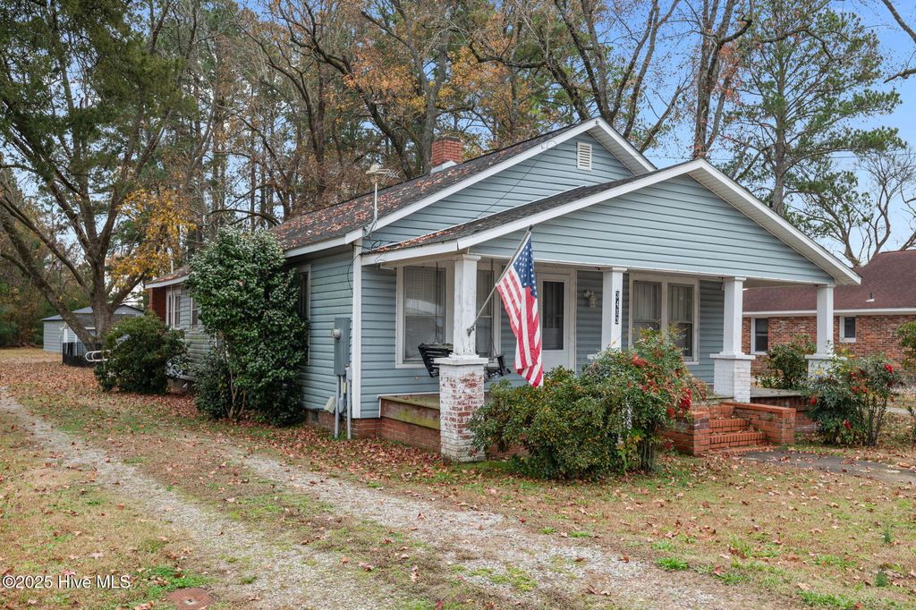 Photo of 3413 Us 17 Hwy, Chocowinity, NC 27817 (MLS # 100543625)