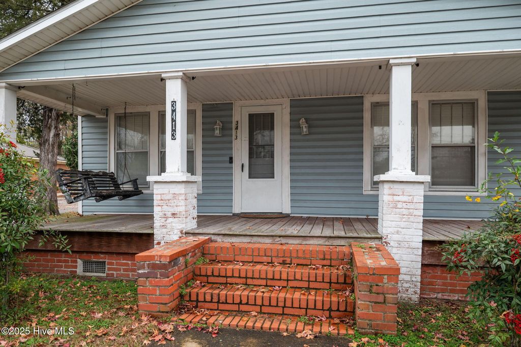 Photo of 3413 Us 17 Hwy, Chocowinity, NC 27817 (MLS # 100543625)