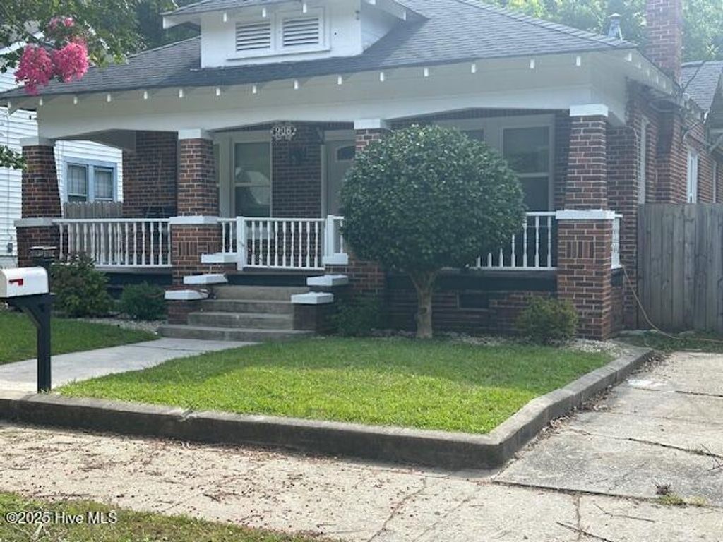 Photo of 906 Arlington Street, Rocky Mount, NC 27801 (MLS # 100521971)