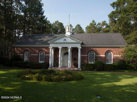 Single Family Residence in Pinehurst NC 294 Juniper Creek Boulevard 19.jpg