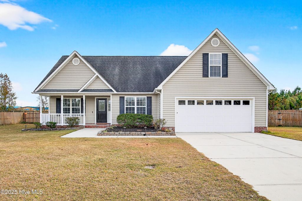 Photo of 141 Weste Avenue, Jacksonville, NC 28540 (MLS # 100541523)