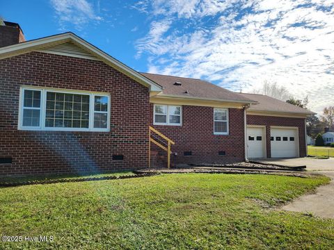 A home in Winterville