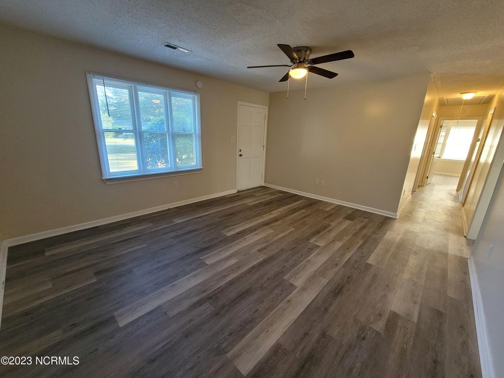 Photo of 4810 Greenway Avenue, Wilmington, NC 28403 (MLS # 100543468)